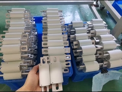 Το μπουλόνι θρυαλλίδων ημιαγωγών υψηλής τάσης σύνδεσε την εφεδρική προστασία