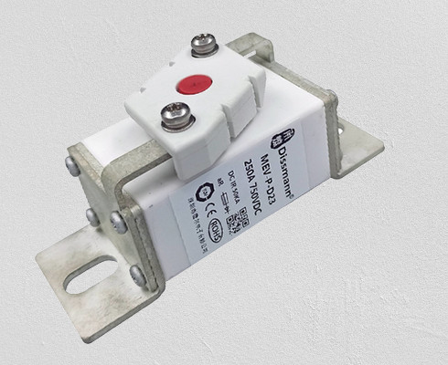 Χαμηλή τρέχουσα συνεχής θρυαλλίδα 400 Amp, άσπρες τετραγωνικές κεραμικές θρυαλλίδες 750VDC αυτοκινήτων